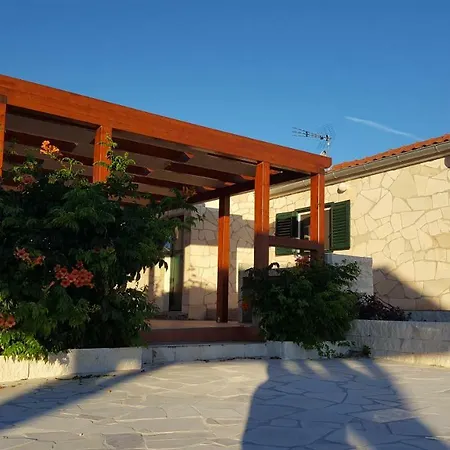 Holiday Suzana Holiday home Jadrija